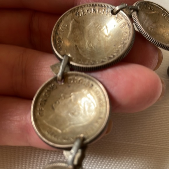 VTG WW2 early 1940’s Australian silver coin bracelet part domed - Picture 11 of 11